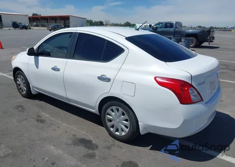 2012 Nissan Versa 1.6 Sv z USA, uszkodzony, nr VIN 3N1CN7AP5CL944793